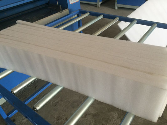 Máquina de corte totalmente automática de espuma de PE e espuma de EVA de borracha de bolha de 100 mm de largura